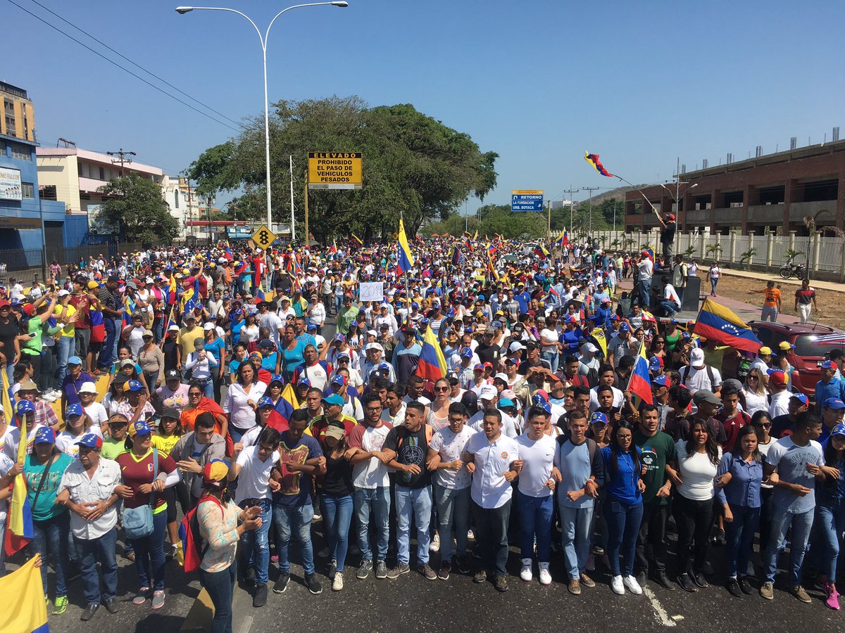 Tag tvvenezuela en salmoejoconhuevos.foroactivo.com DzNrkQxV4AQzFPI