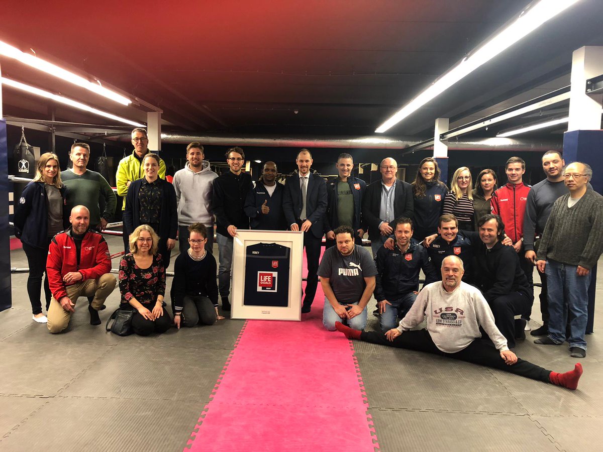 Life Goals Zeist | Gemeente Zeist, de Loods, Vrijwilligerscentrale Zeist, Slimani Gym, Kringloop Zeist, Kwintes, Stichting De Tussenvoorziening en Sportief Zeist trappen af voor de start van Life Goals 2019. ➡️sportiefzeist.nl/aftrap-life-go…