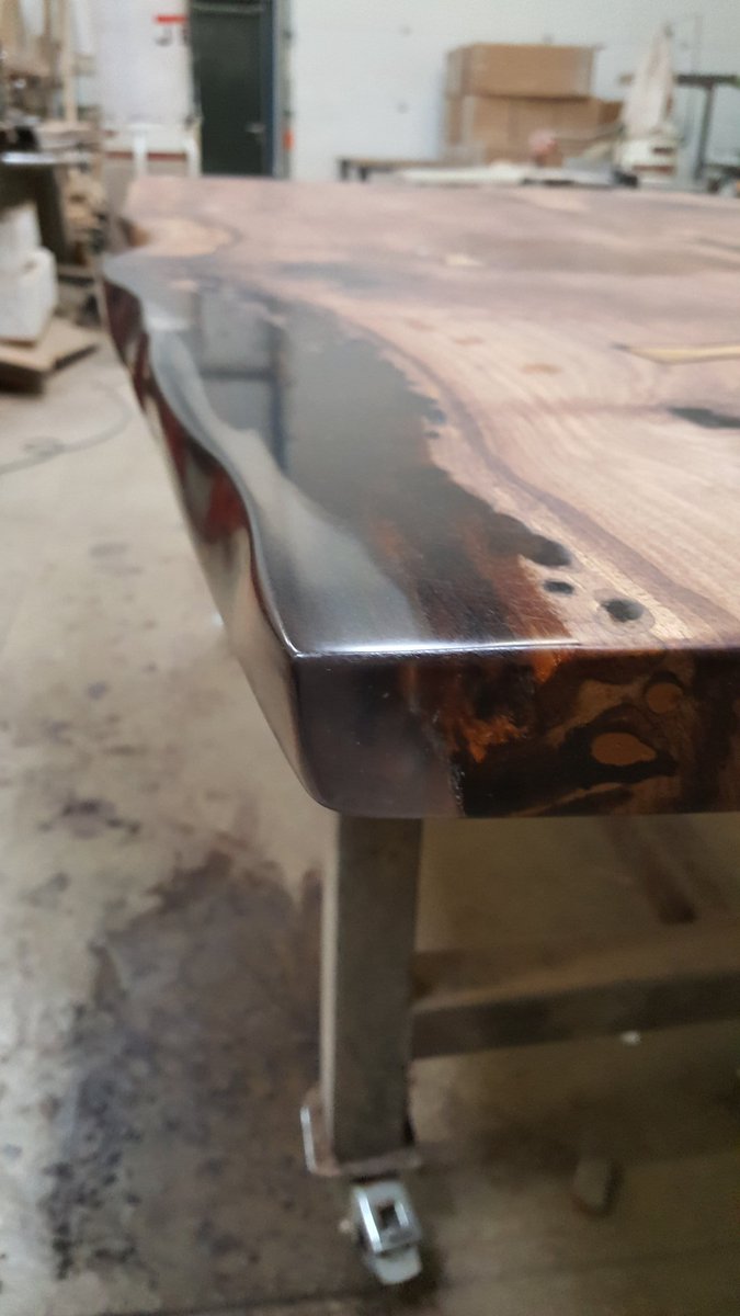 stobbszee's tweet photo. This is how we finish the underside of our tables ..work rarely seen but hopefully makes them last a lifetime, you need an extra 50mm..we can #liveedgediningtable #epoxy #liveedge #liveedgewood #interiors #epoxy #epoxyresin #walnut #european #table
#barstools #tied
#epoxypour https://t.co/6MOe1O9cOb