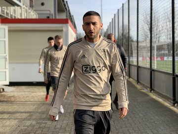 View image on Twitter