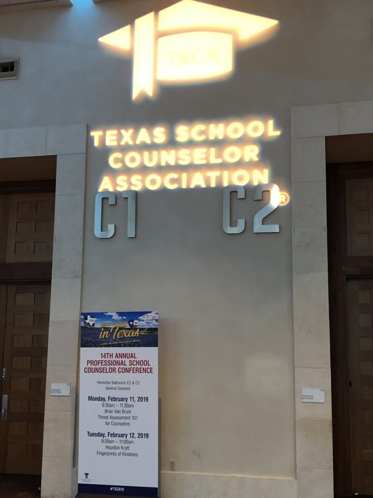 krislitzjohnson's tweet photo. Last day at TSCA! It’s been a great conference!! @TSCAtweets @HumbleISD_CBS https://t.co/ju1bjcthWp
