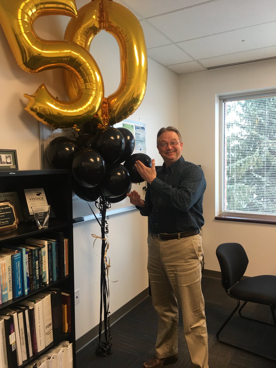 WendelCompanies's tweet photo. 50?!??! I think we need a recount! Happy 50th Birthday to our Vice President of Infrastructure Engineering, Timothy Walck, PE, LEED AP! #50thbirthday #feelingold #weexperience https://t.co/TpnG0rep3B