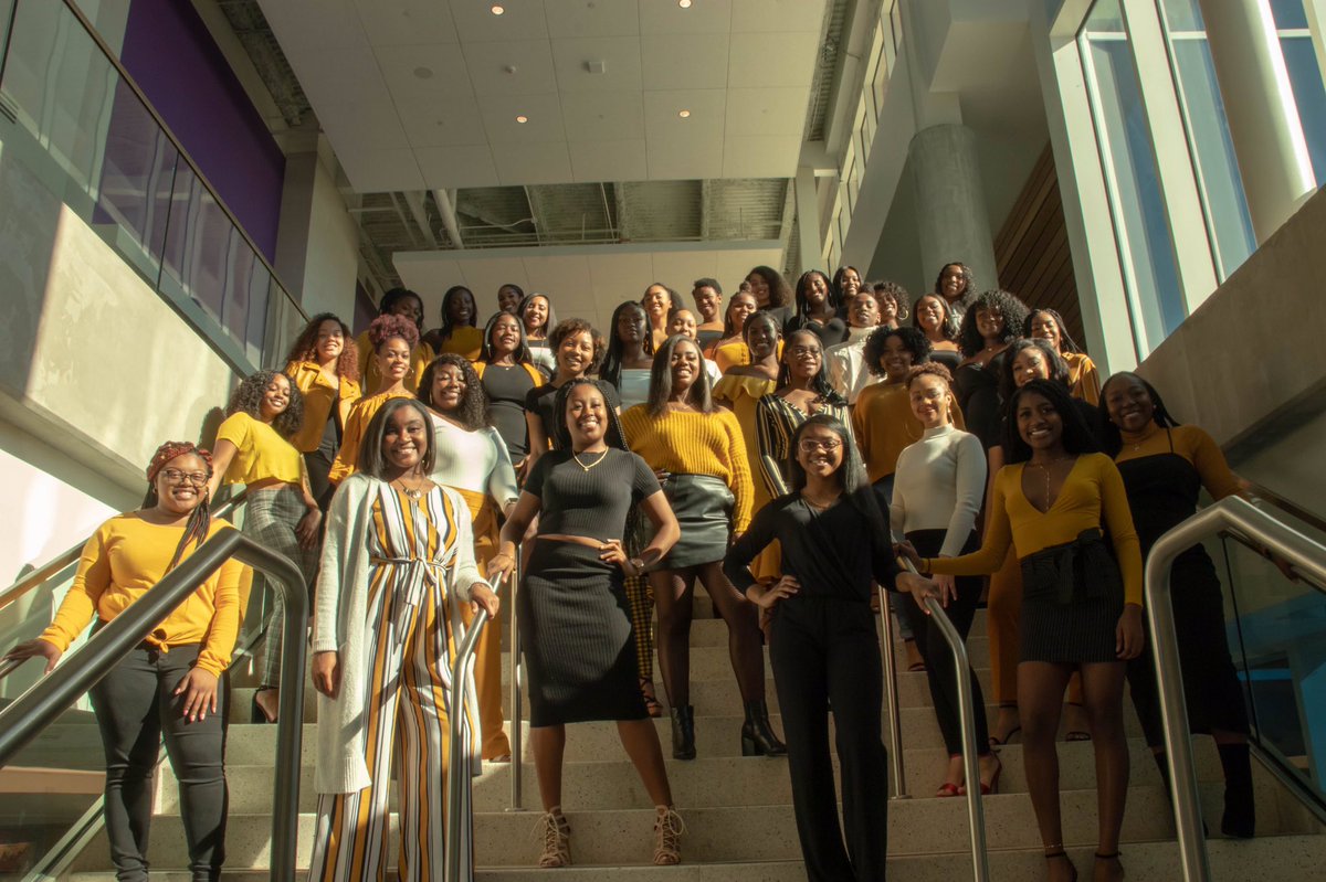 ECU Queen In You tweet media