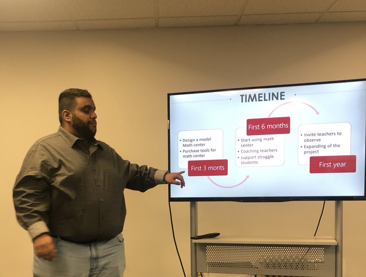 xxmajed's tweet photo. و لله الحمد .. قدمت مشروعي المقترح من خلال برنامج #خبرات في جامعة بوسطن 
بعنوان : 
Building Math Center to Support Struggle Students 
@KhebratBU 
@KhbratUSA https://t.co/VgKc03mAUq