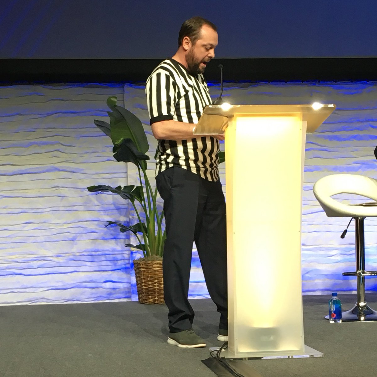 JulieMansmann's tweet photo. .@InsideETFs’ John Swolfs appropriately dressed to moderate the Battle of the ETF Pundits #InsideETFs https://t.co/T0YMancWcS