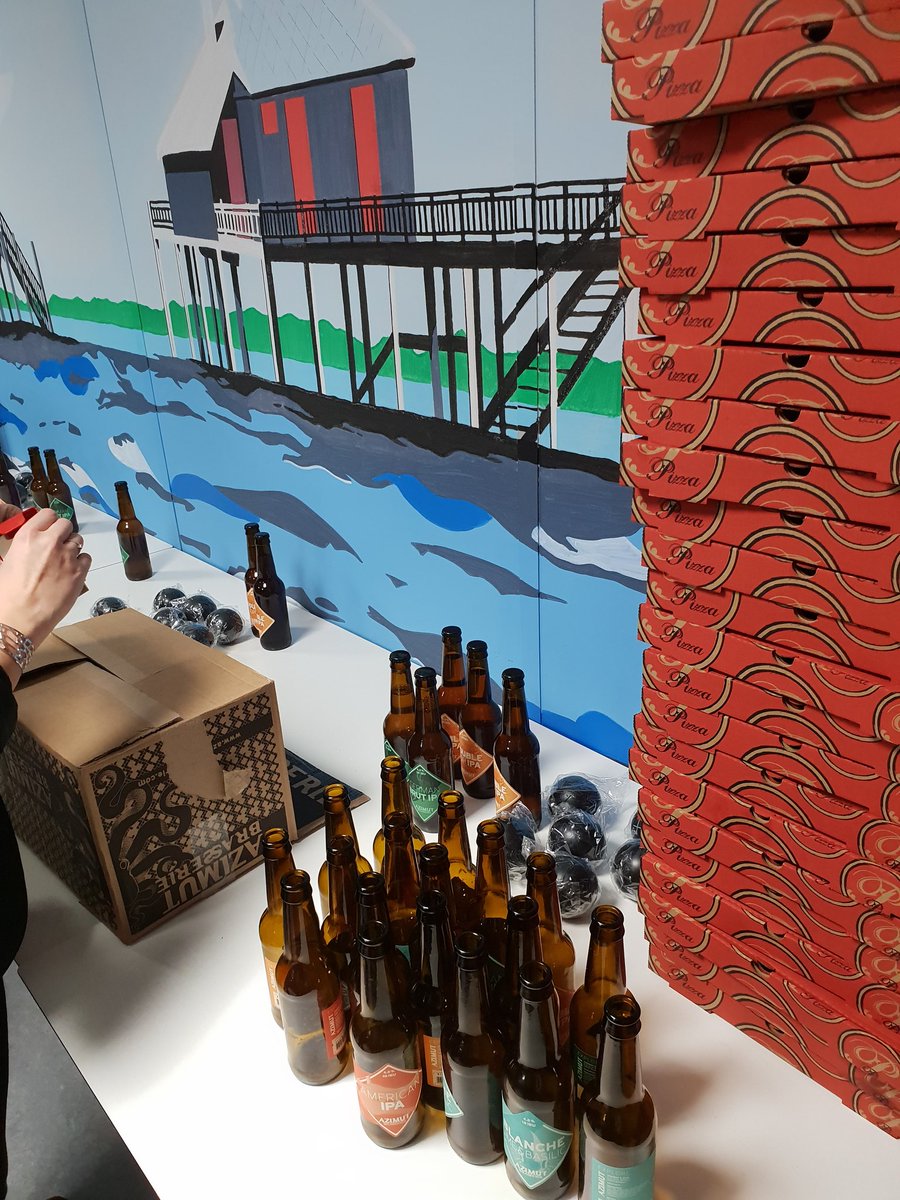 _JulienAlbert's tweet photo. Merci @etiennecoutaud @zwindler @lawouach ! Meetup chez @SQLI_FR au top grâce à vous, cela a été un plaisir d'accueillir @cncfbdx pour son 3ème #meetup officiel. https://t.co/r2JxqEDJEq