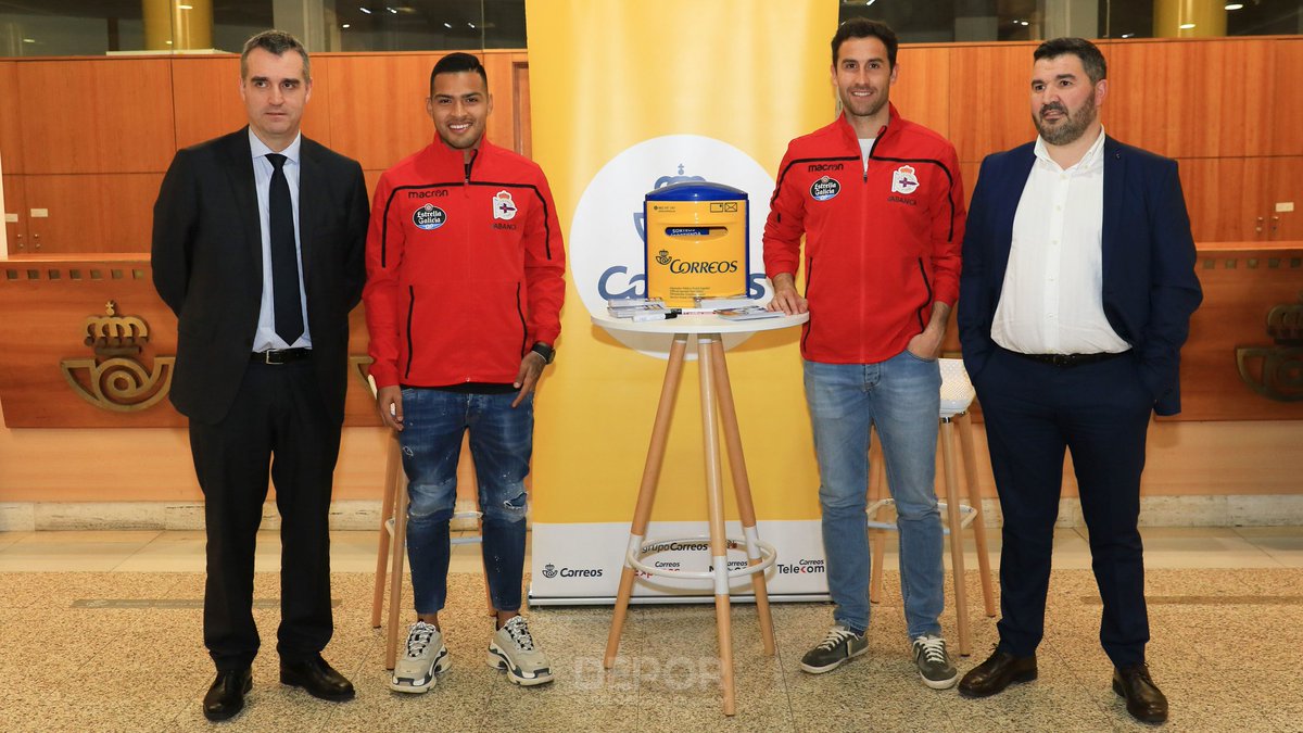 Qué mejor forma de promocionar paquetes <a href="/CuantoSufrimos/">CuántoSufrimosMartín</a>