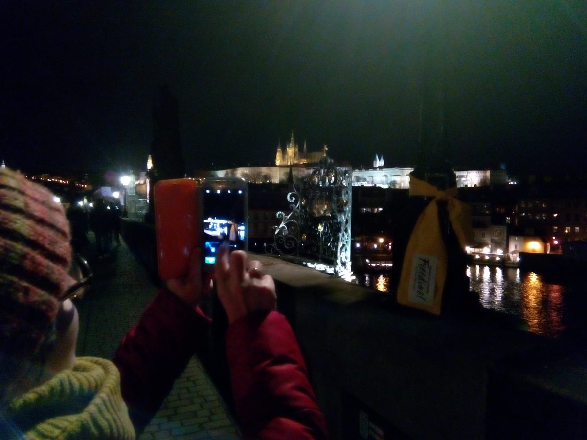 nailarami's tweet photo. Pont de Carles #Makeamove https://t.co/heX2Q91vzS