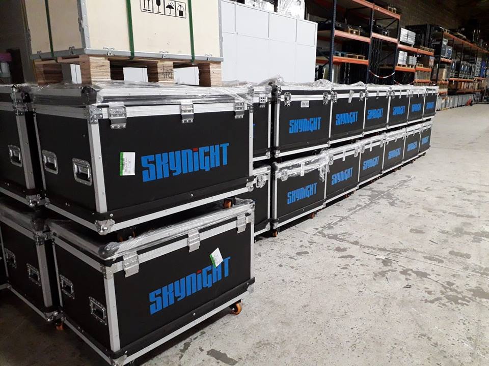 SkynightFrance's tweet image. Nouveaux arrivants !!! 
 500 cabinets de mur led en 3.9mm indoor pour les projets futurs de nos clients
 #events #murled #indoor #artixium #ayrgon #Video