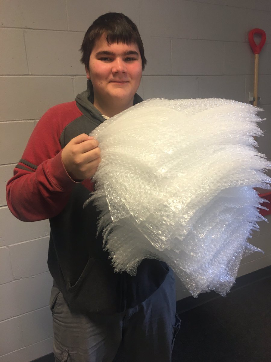 CompassAcad's tweet image. Do we celebrate National Popcorn Day or National Bubble Wrap Day?  Let’s do both! #CA2019 #NationalPoppingDay #cuzitswinterandweneedfun
