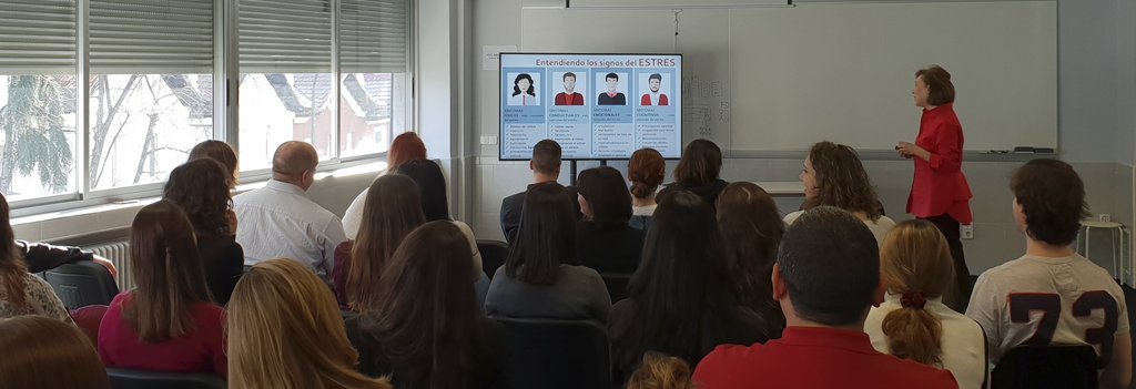 sentiahs's tweet photo. Gracias a Opinno y a Alejandro Briceño  por hacer posible esta jornada de GESTIÓN DEL ESTRES, fue un verdadero  placer compartir la experiencia con un equipo tan comprometido y  motivado. Y como siempre un regalo ver trabajar a Ofelia Cendon 

https://t.co/yAqAN9W3KS https://t.co/oMvm0WPH4A