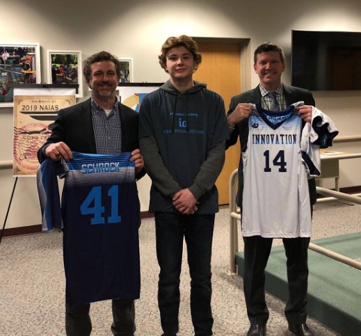 EMacG14's tweet photo. Thank you Sean for sharing your story with us last night. You have much to be proud of and so much to look forward to. Can't wait to meet up on the court. @HowellMISchools @IAHowell @HowellSchrock #OneHowell https://t.co/HkkONPiOYL