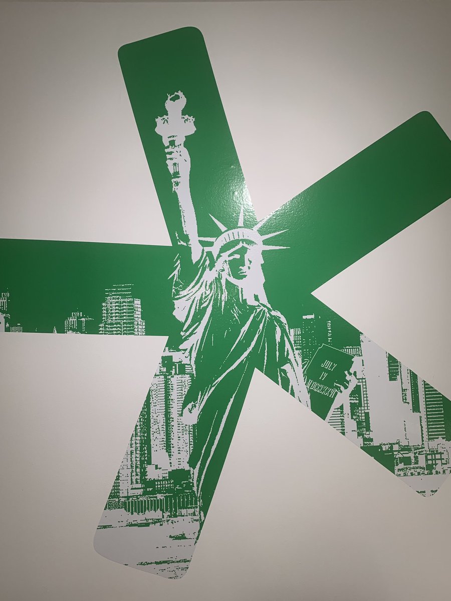 adolfohf's tweet photo. Cool 😎 SDL New York https://t.co/fLgIZZRd4f