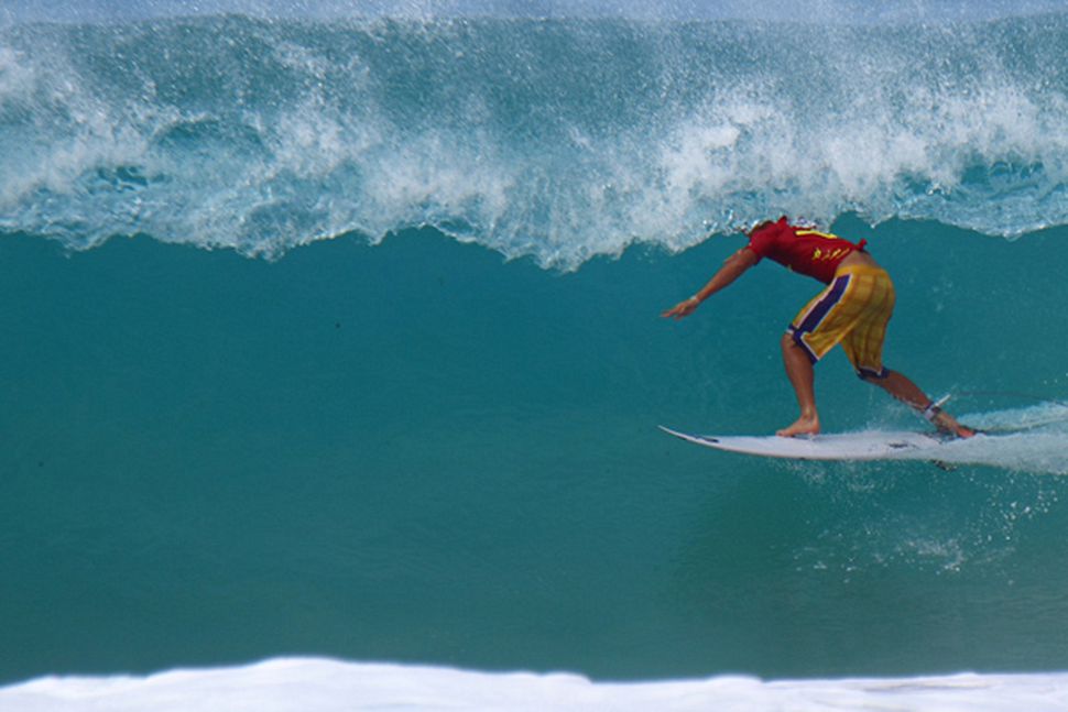 InnerSport_'s tweet photo. @alejomuniz Alejo @alejomuniz , confiante para o Oi Hang Loose Pro Contest https://t.co/MfEsNrMFxy via @InnerSport_ https://t.co/wevclbOJ5F