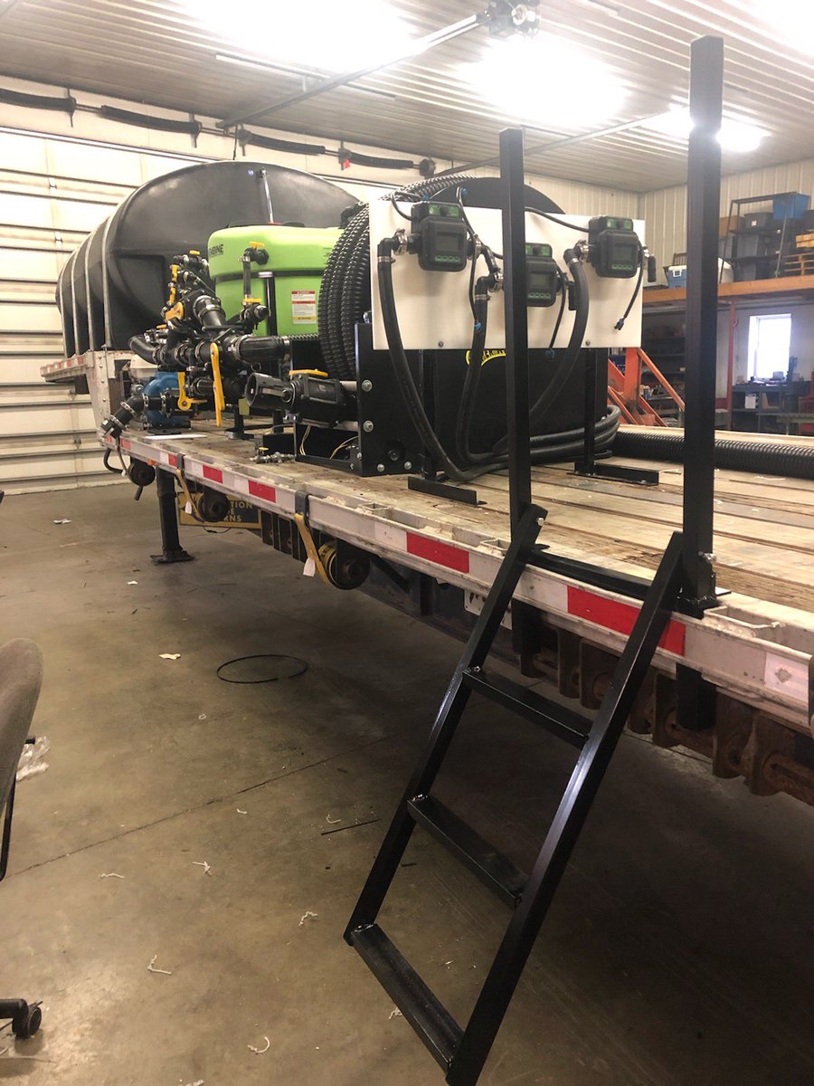 AgroChemEast's tweet photo. Just finished setting up another customer’s tender trailer for #Apply19 in the shop. Let us know if we can help with your liquid handling needs. @Agro_Chem_Inc, Norwesco tanks, Chembine inductor, @ProductsDura Auto Batch, Super Reel, @cdsjohnblue 3” pump @BanjoCorp https://t.co/o9424VgqQf