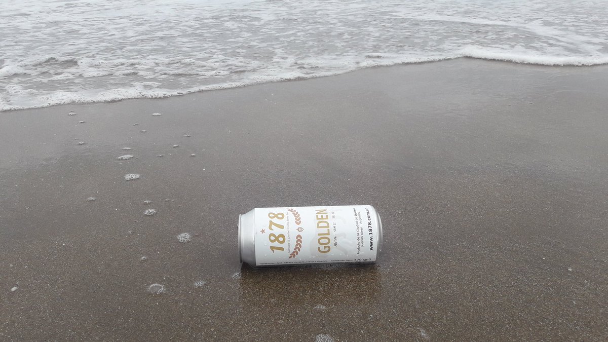 Cerveza1878's tweet photo. Existe mejor manera de combatir este calor? ☀😎🍺💪#cerveza1878 #golden #beer #craft #beerporn #lupulo #instabeer #drink #instagood #fun #photooftheday #beers #pub #craftbeer https://t.co/FicaMWDH33