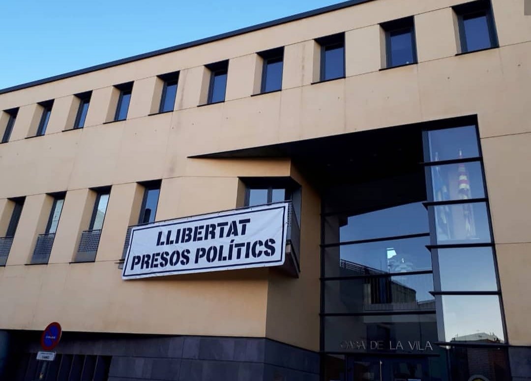 <a href="/ANC_Codines/">ANC SantFeliuCodines</a> 
<a href="/CDR_SFC/">CDR StFeliudCodines</a>
Clar i catala !!*!!
#LlibertatPresosPolítics
#JudiciFARSA
#judici1O
#JudiciAlaDemocràcia
#SantfeluencsDeMena
#SomCollonuts