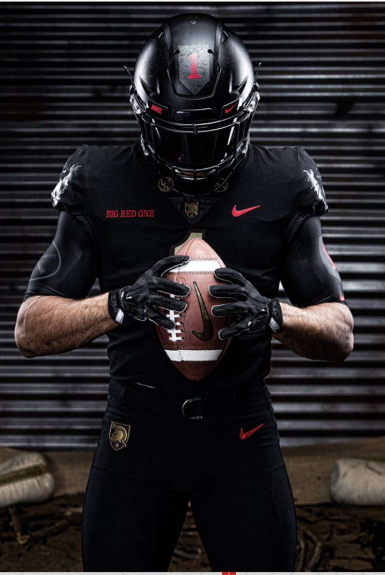 _corilewis_'s tweet photo. #AGTG Extremely grateful to say I have received my first Division 1 offer from Army West Point!!! https://t.co/TC7VQBkzkk