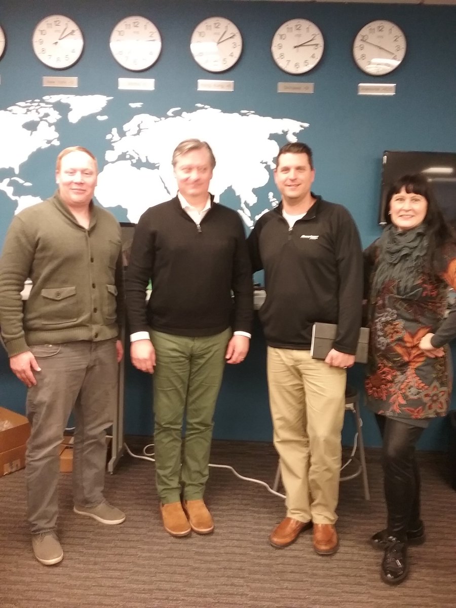 jackrosby's tweet photo. Just met with the Kannegiesser USA leadership team in Minneapolis. Snow? No problem! https://t.co/bpAXsbQ1De