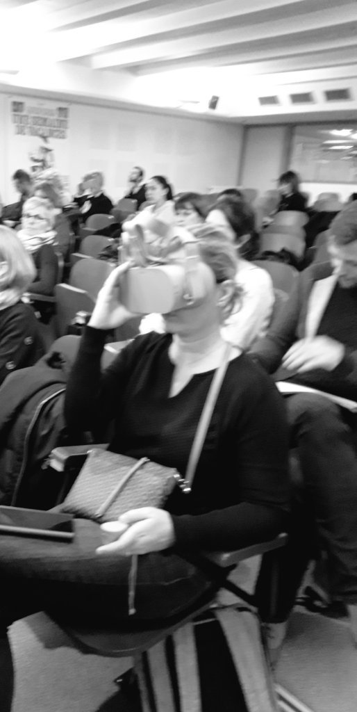 PhilippeRocca's tweet photo. Réunion mensuelle du groupe #GarfLyon que j'ai le plaisir de présider sur thème #digitalisation au service de la #formation avec les interventions #Orange #campuscasino #biomerieux et #StephaneSimonian @universitelyon2 ; @ANDRH69 &amp; @AuraFFP ont répondu présents ds l'auditoire 🙂 https://t.co/QAc5c8y0NU