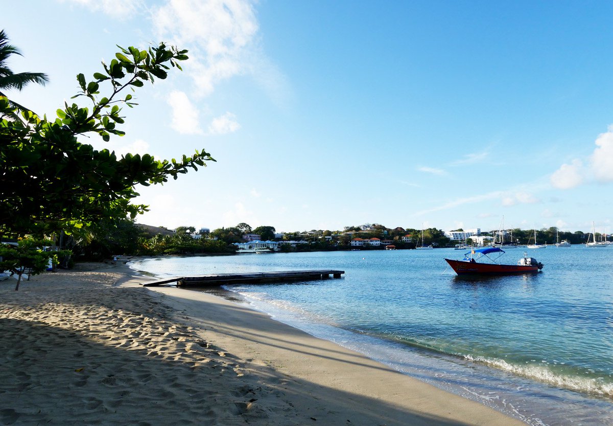 London-Unattached tweet media