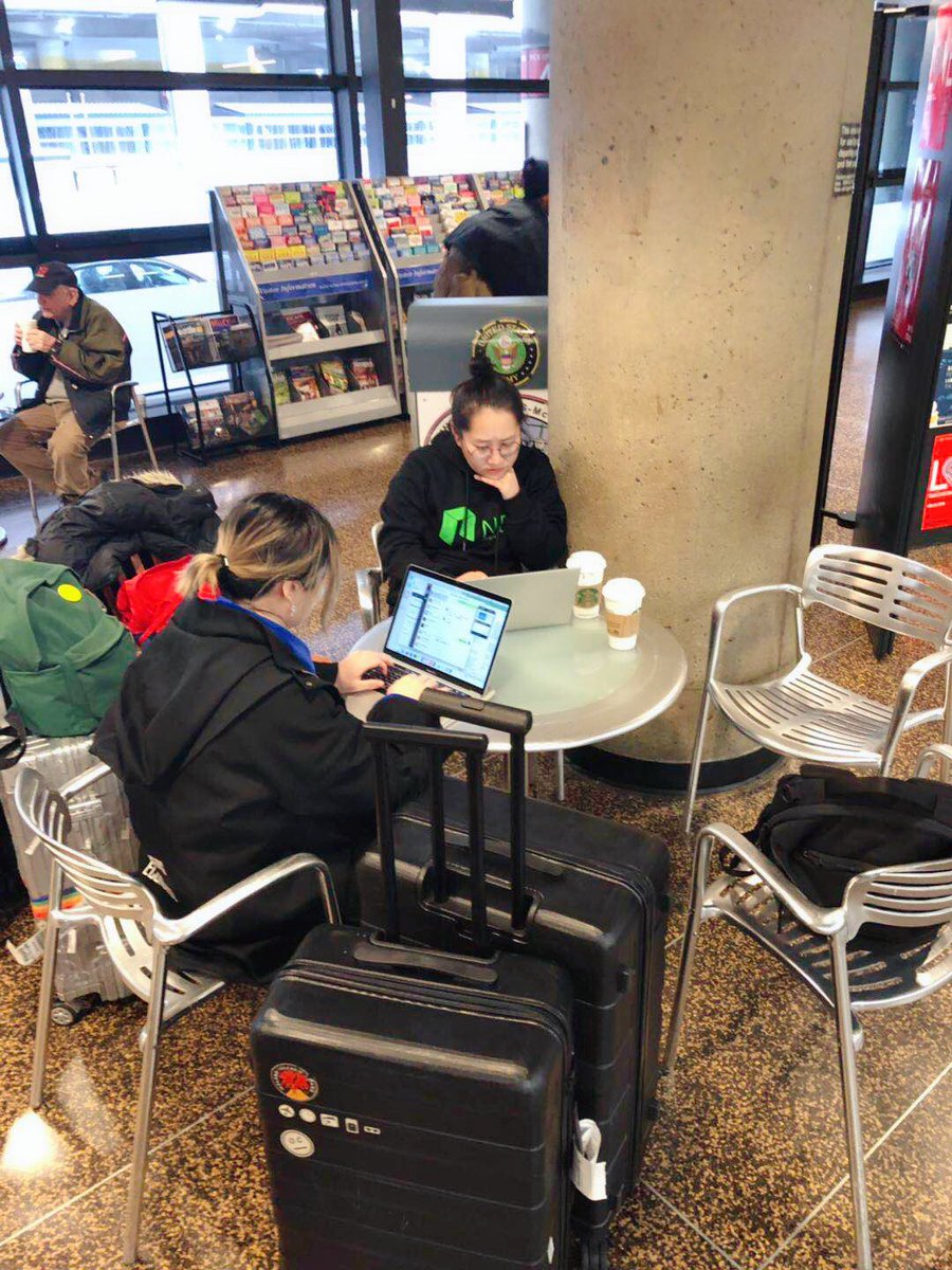 gracegui43's tweet image. Already started working once arrived in Seattle. Look forward to meeting you guys on #NEODevCon2019 !😉
