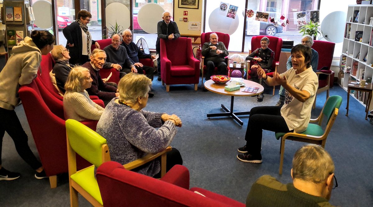 kirrieconnect's tweet image. Thanks to Jenny from @agescotland for visiting today and showing us how much fun their #BodyBoostingBingo exercise session is! We can't wait to try it out again :) #KeepFitHaveFun