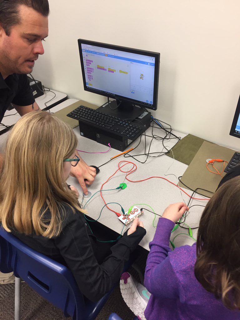 Makeymakey magic! <a href="/mraspinall/">Brian Aspinall</a> <a href="/RoyalSchoolLib/">Royal School Library</a> <a href="/codebreakeredu/">Code Breaker Inc.</a> <a href="/PembinaTrails/">Pembina Trails SD</a>