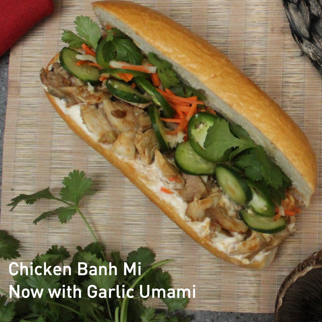 Bahn mi, Bahn u! It's the last week for $2 off any Bahn mi sandwich at Kigo!
#kigokitchen #bahnmi #chickenporksteaktofu #garlic #umami #macrinabakery #seattle #seattlelunch #seattlesandwich
