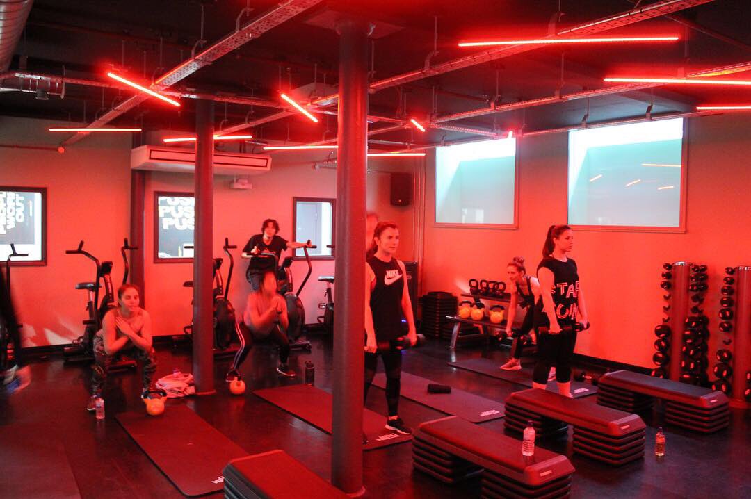 KORMCR's tweet photo. Still spaces on our 7.30pm Resistance class tonight👊 The KOR group today is Quads &amp; Hamstrings 🏋🏻‍♂️ #HIIT #manchestergym #mcrnq https://t.co/0OEY5hBkAj