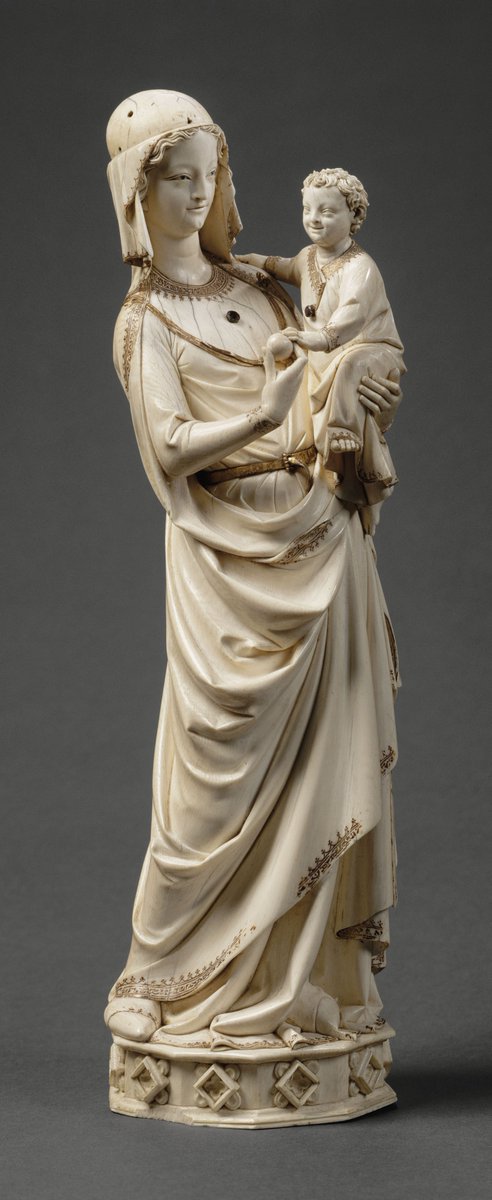 [#WorkOfTheDay] The development of Marian worship led to the creation of Virgin and Child in the 13th century. This one, from the Sainte-Chapelle, is considered as the most perfect success of the Parisian ivory makers. 👉bit.ly/2ByIzQJ #Sculpture