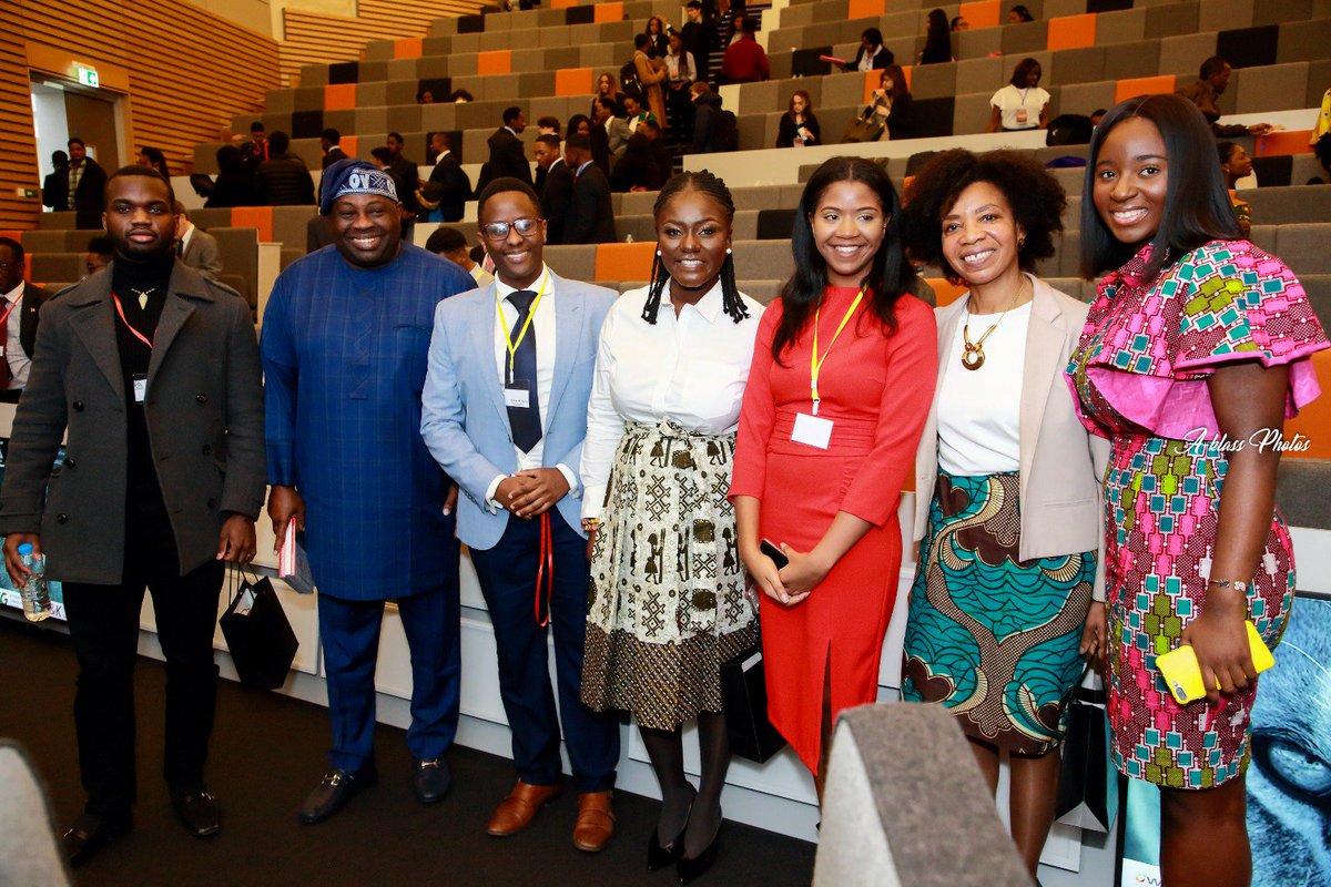 Dentaa_show's tweet photo. On the 10th of February 2019, joined a plethora of influential speakers at the @WarwickAfrica19 (WAS), at the @warwickuni in Coventry, England.
#WeFaceForward https://t.co/7XvV7NjjpU