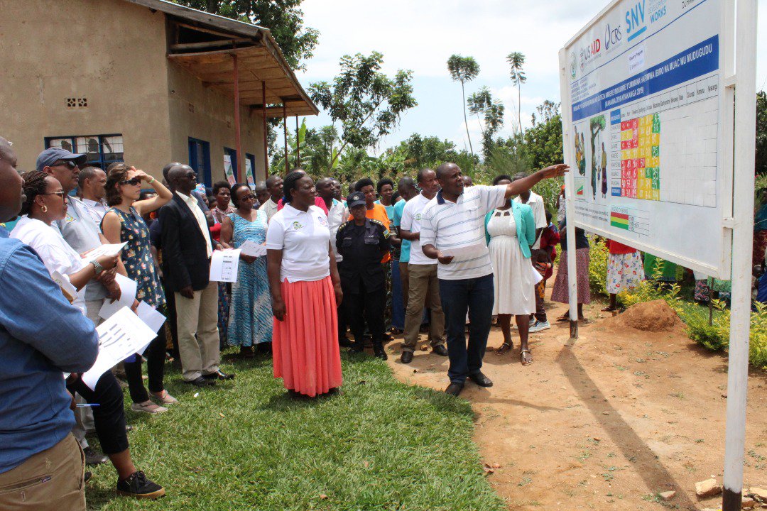 Duhamic1's tweet image. Privileged to host a learning visit on functionality of #DPEM @KicukiroDistr under the support of @USAID funded #Gikuriro program. Check the link to learn more   bit.ly/2DxUrmf