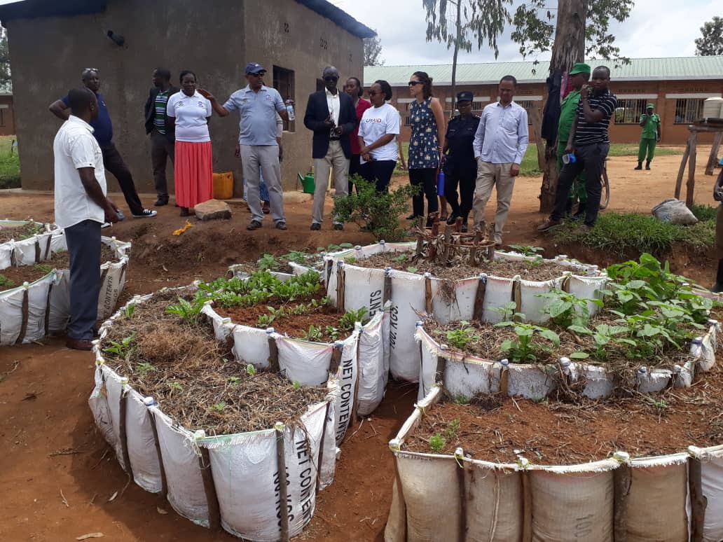 Duhamic1's tweet image. Privileged to host a learning visit on functionality of #DPEM @KicukiroDistr under the support of @USAID funded #Gikuriro program. Check the link to learn more   bit.ly/2DxUrmf