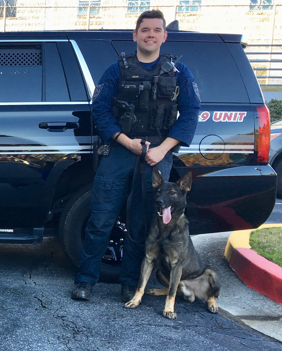 GwinnettSO's tweet photo. #TongueOutTuesday #K9Paco #SilvaandPaco #BluePawsMatter #TYD ππΆππΎ @K9Paco @GwinnettSOK9 https://t.co/mksuBVxizf
