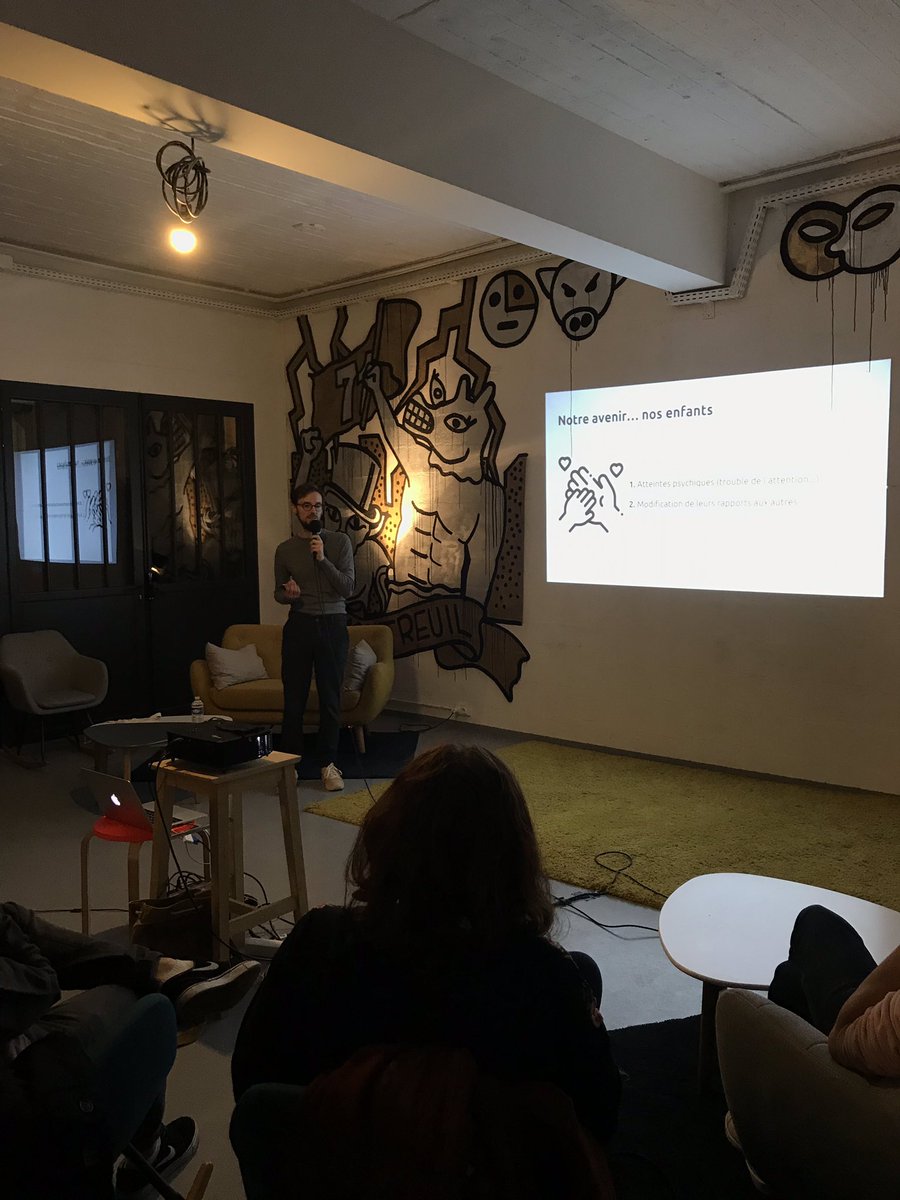 [#SynergTalk] Ce soir nous accueillons <a href="/F_Lenaic/">FAURE Lénaïc</a> qui vient nous parler de design de l’attention ! 😄 #SynergLife <a href="/le71montreuil/">Le 71 Montreuil</a>