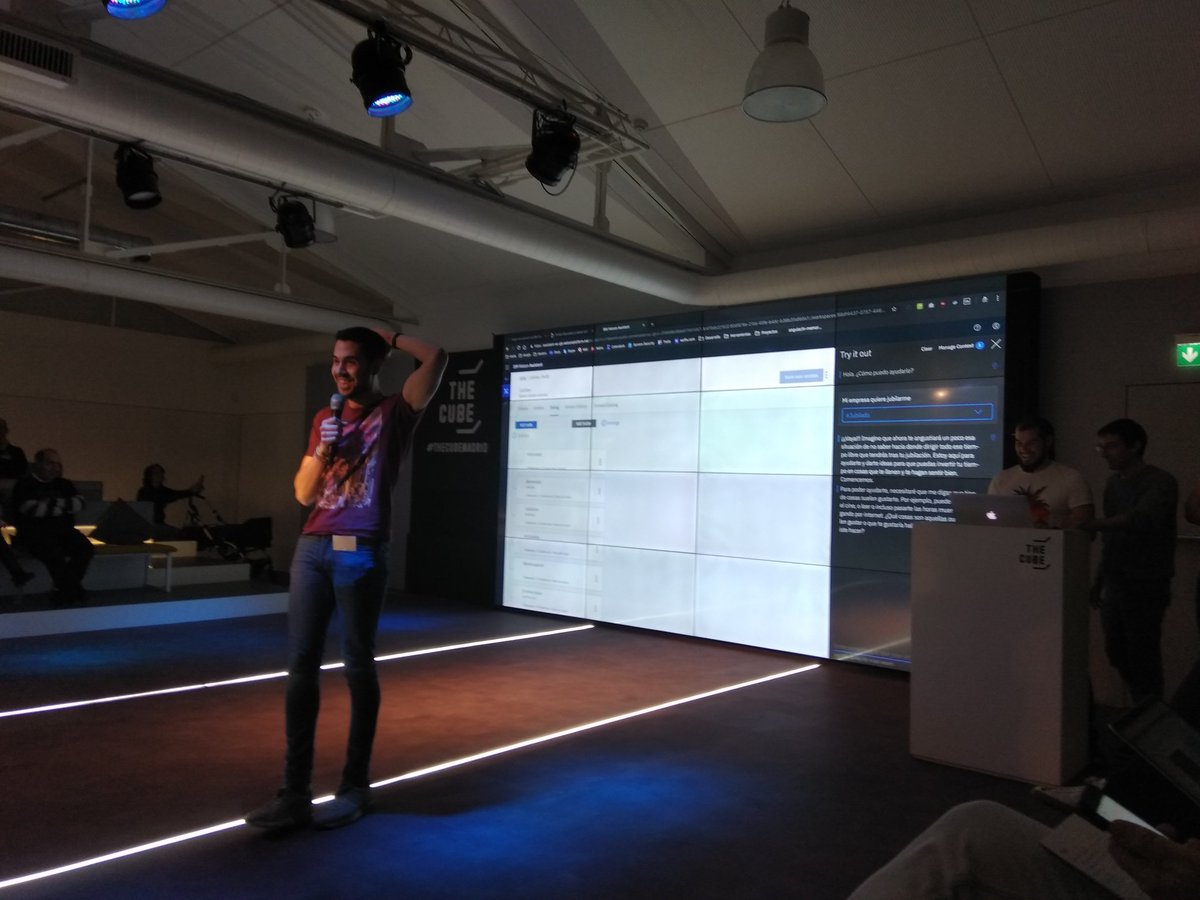 AranchaMtnez_'s tweet photo. 12 equipos de desarrolladores nos presentan sus soluciones para mejorar el proyecto Jubilacción con tecnología de @IBM_ES 
#hackforyourfuture @itwillbeorg https://t.co/rdOZrxVbXx