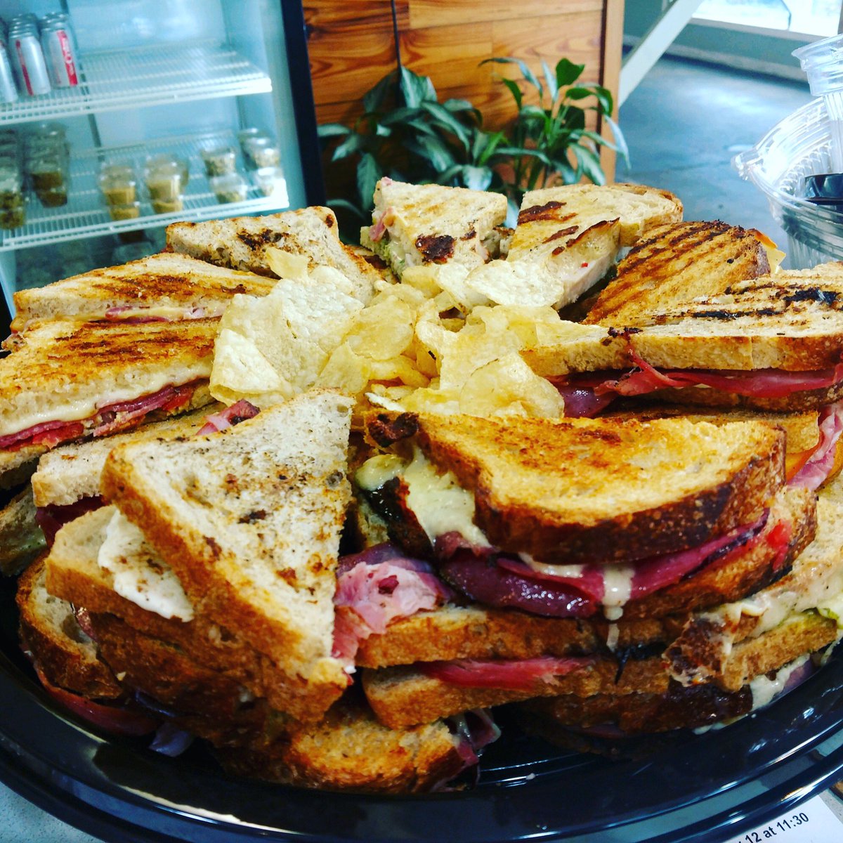 persimmoncafe's tweet image. Sandwich trays for days! Order catering online #chscatering #holycityeats #chseats #chs