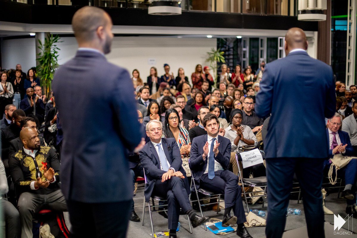 LesDetermines's tweet photo. Hier soir nous mettions à l’honneur nos 14 déterminés de la promo 9 pour la cérémonie de remise des diplômes ! Une soirée exceptionnelle sous le signe d’engagement, d’émotion, d’envie d’entreprendre et d’aller de l’avant avec la présence de Monsieur le Ministre @J_Denormandie https://t.co/PZm7Bmc3w8