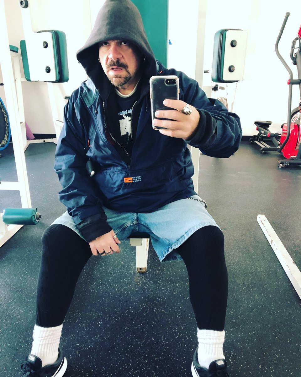 UncleCreepy's tweet photo. Busting my ass in the gym. Then the daily ten mile hike. #warongirth Jealousy was the center piece
So my best friends turned to enemies
Sabotage my identity
They won't effect the legacy #theseige #iamdefiant @TheSeigeMusic https://t.co/ztLJOhRJIX