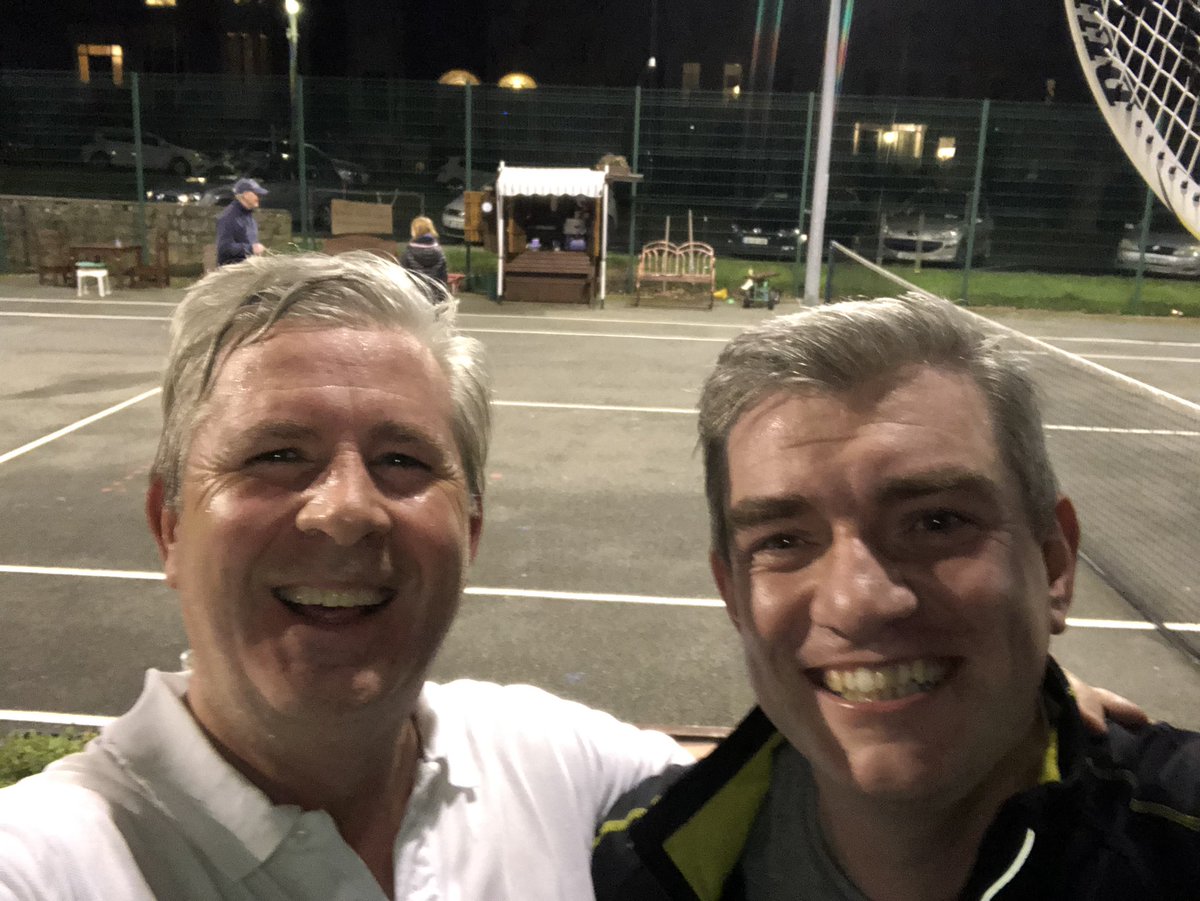 Neil_Redmond's tweet photo. Beaten 8-6 in the tie-breaker by the fantastic @ArthurMcGauran in the #ClarindaChallange. Well done Art. @MCIWellbeing https://t.co/GPbtS3bCx4