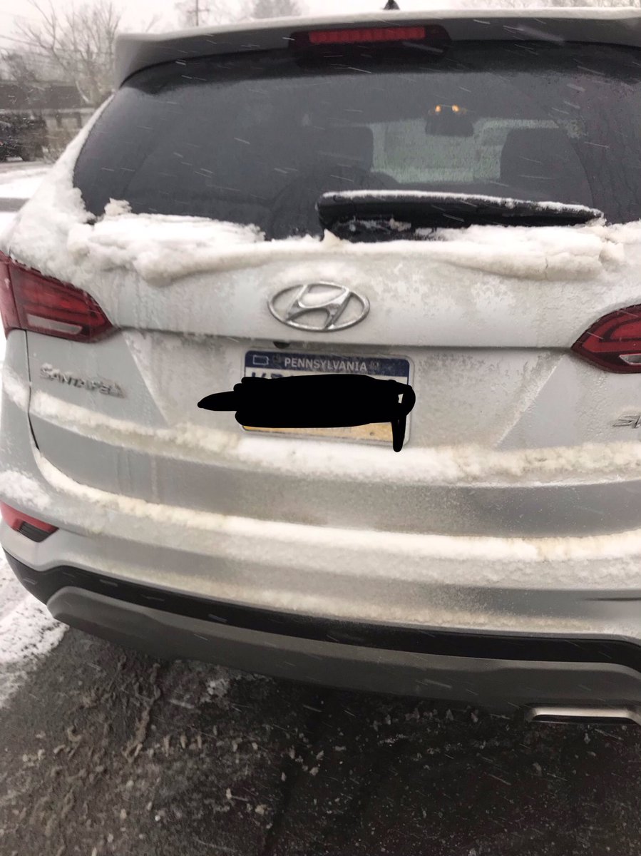 jaunca's tweet photo. Biggest joke of all was when I went to pick up rental car it was another #crappyhyundai #nohyundai #hyundaisucks they said per my warranty the rental has to be same make. #neverhyundai #nomorehyundai hope the motor doesn’t blow up on me. https://t.co/g4LSprF5XE