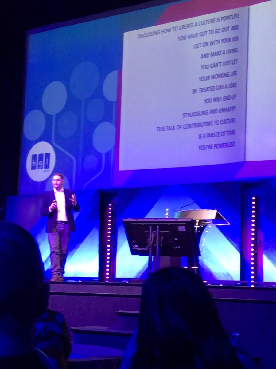 makerealprog's tweet photo. Awesome session on culture and behaviours with @LiquidThinker today! Great insight, loads of ideas and food for thought. Plus, a great guy to hang out with for a couple of hours. Thanks so much Damian https://t.co/Rhutk27z1D