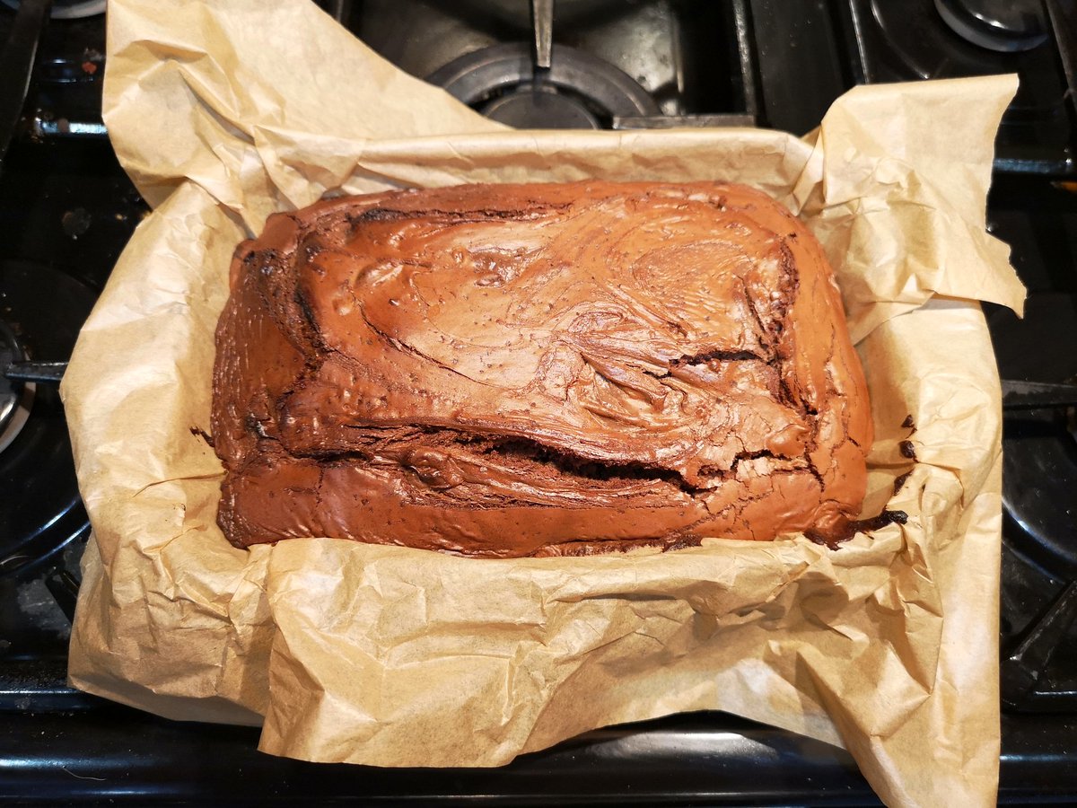 A first attempt at Nutella, chocolate chip and cracked sea salt brownies. No promises this will last until Thursday for our <a href="/BlackaddersDG/">BlackaddersDragons</a> Valentine's Day Bake Sale all in aid of <a href="/children1st/">:michael-ian: meldrum🎗👣 Sui Juris St. John 8:32</a>- <a href="/BlackaddersLLP/">Blackadders LLP</a> #ithinkiminlove #nutellagoodness