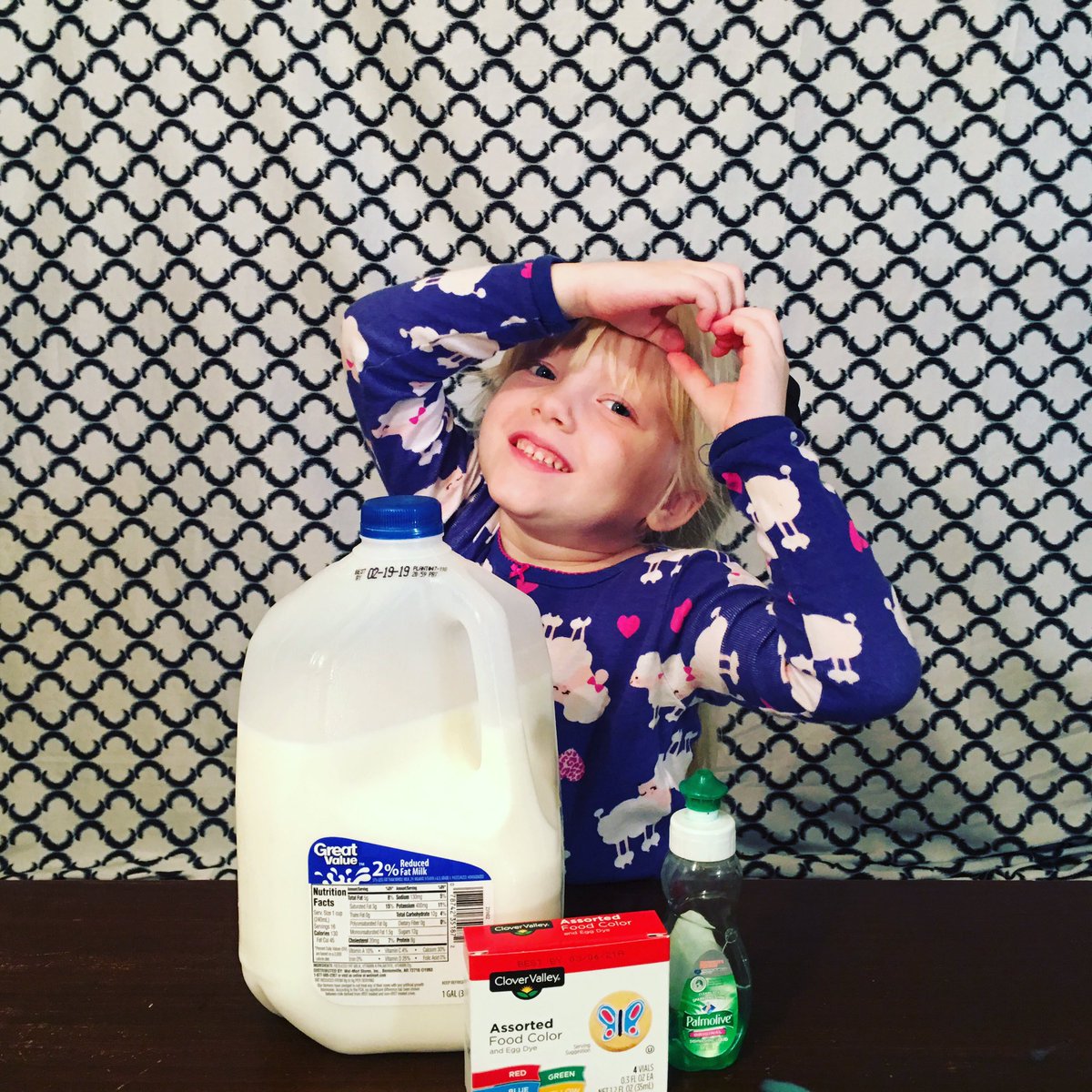 New video coming soon!😊 More science with Trinnie. So Make sure to keep an eye out 👀 And if you’re new to our channel, make sure to subscribe and hit that 🔔! #kidyoutubershub #ScienceForKids #RainbowMilk #Bubbles