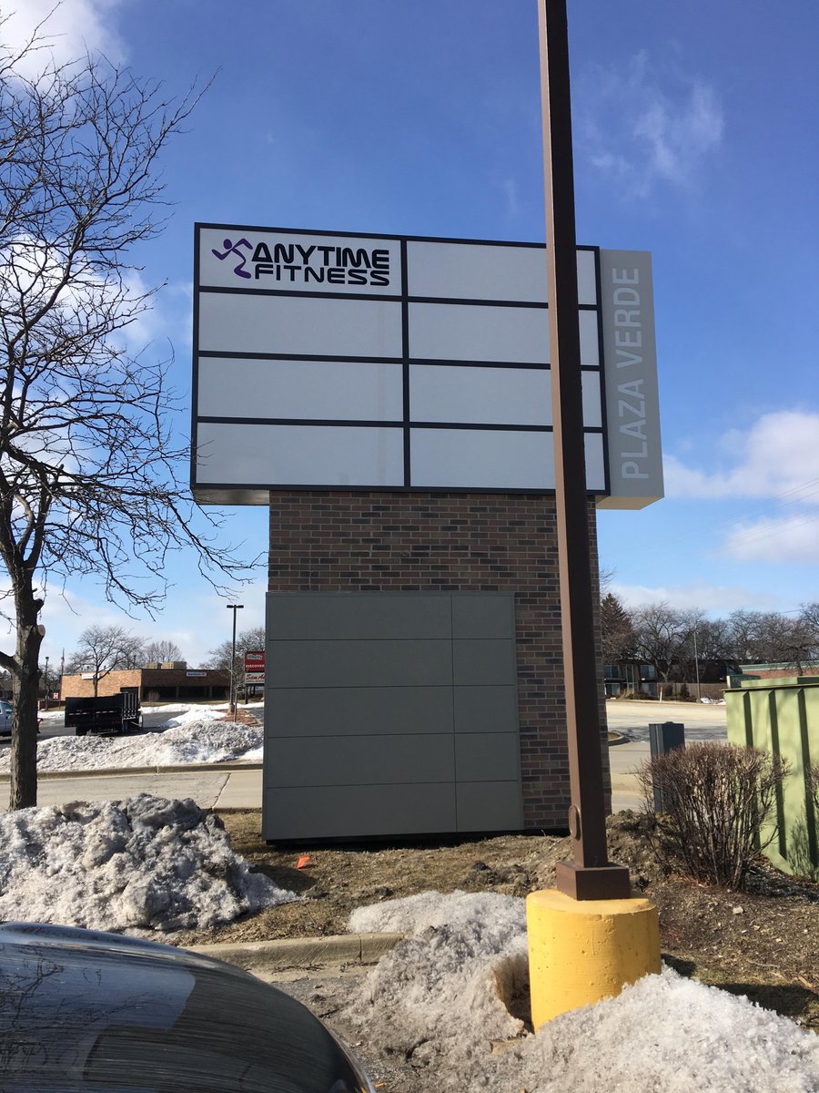 ApexSignGraphic's tweet photo. Channel Letter Sign and Pylon Inserts are must have for retail store!
#ShoppingMallSigns #LEDSigns #BuffaloGroveIL
#APEXSIGNSANDGRAPHICS.COM &amp; #APEXSIGNSANDWRAPS.COM https://t.co/MB470e2cT0