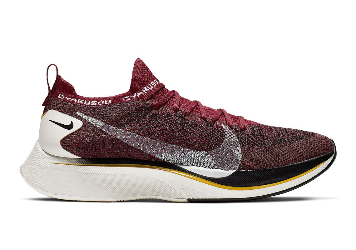 desconocido dominio suizo B/R Kicks en Twitter: "The Gyakusou x Nike Vaporfly 4% releases February  28. https://t.co/7uzs5xTD94" / Twitter