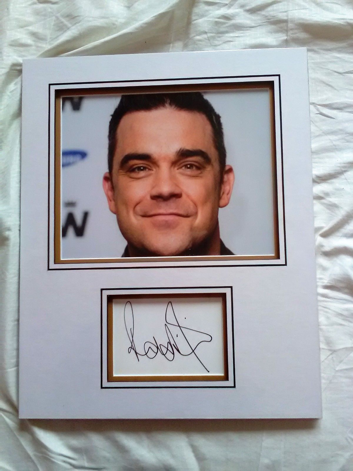 Happy Birthday, Robbie Williams!   