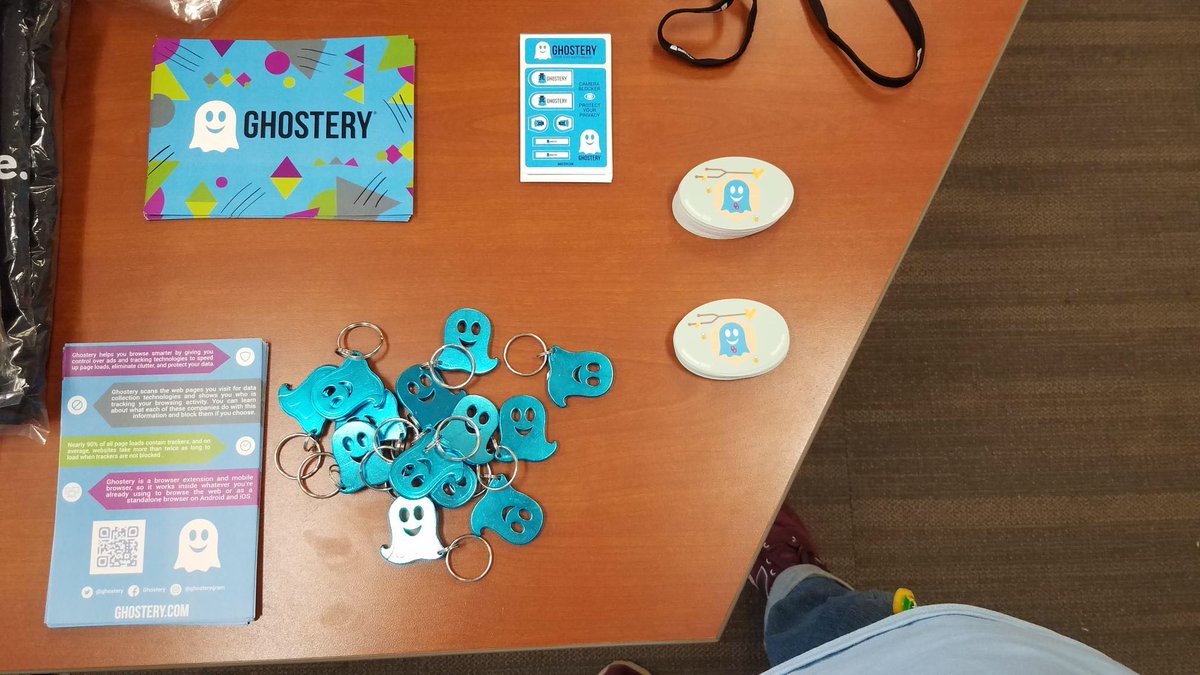 Ghostery's tweet photo. Loved the opportunity to support the @UofOklahoma's hackathon (@hacklahoma) this past weekend! #Ghostery #hacklahoma https://t.co/KMbUGKZwY4