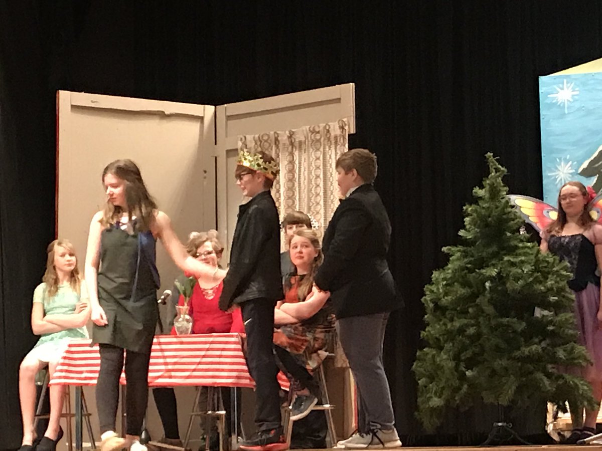 Cinderella <a href="/irwin_school/">O.M. Irwin School</a> <a href="/City_SC/">Swift Current</a> @ChinookSD   Very well done cast and crew. Congrats to all involved